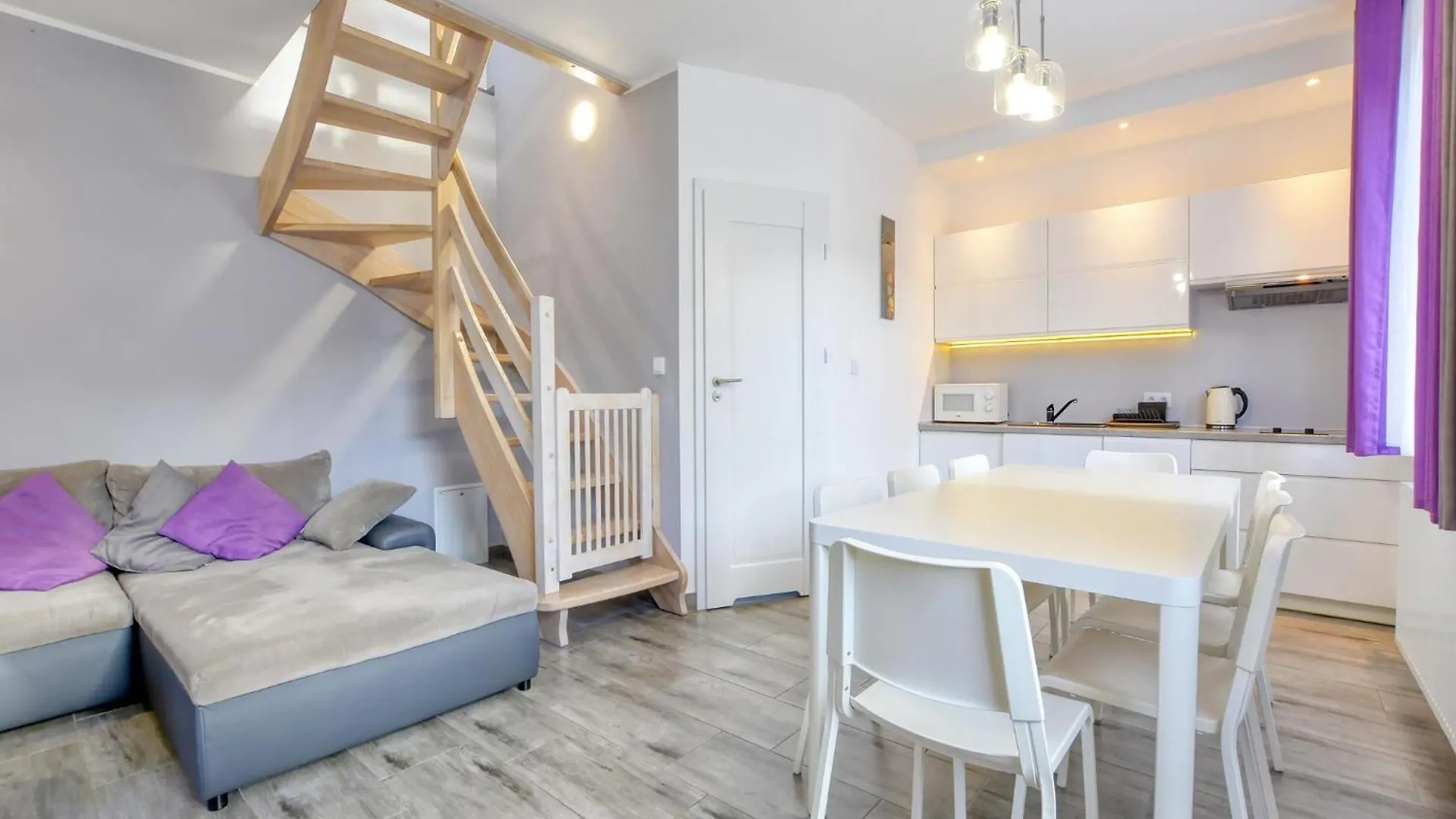 شقة Domek Marion Apartament Marion كارباش
